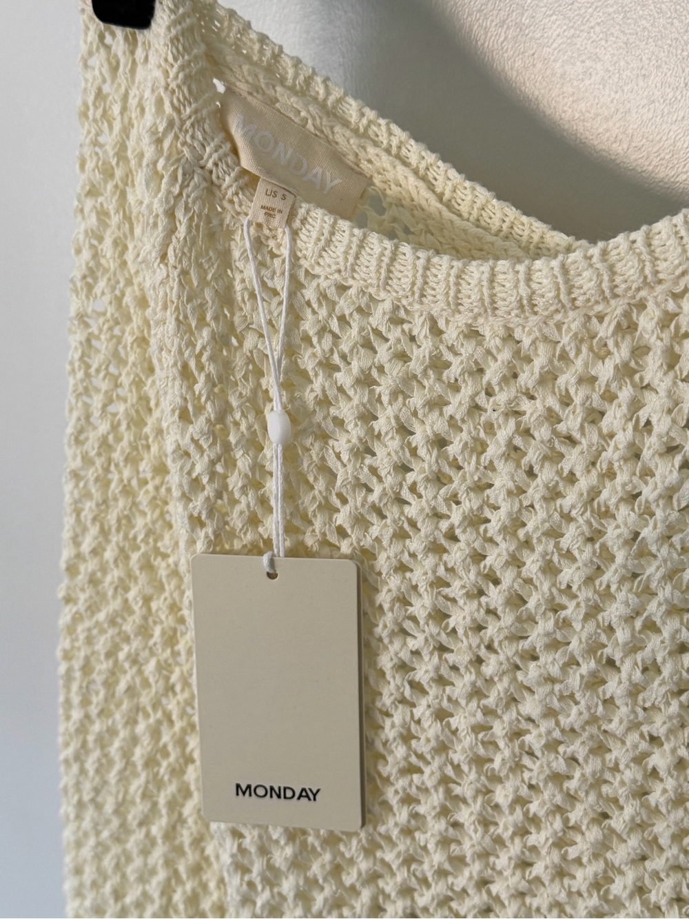 NWT Monday Swimwear Santa Marta Sarong in Ivory Petite Crochet - Size Small - Picture 8 of 9